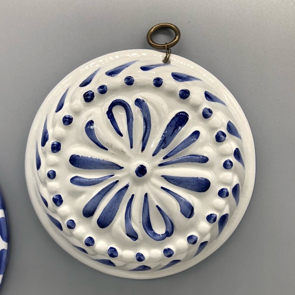 Set of 3 ABC Bassano Ceramic Hand Painted Mold Wall Hangings Italian Vintage - Picture 10 of 12